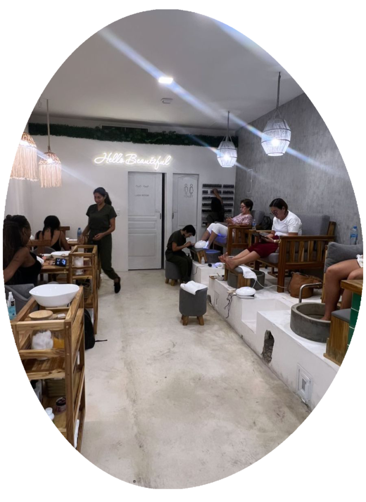 manicure-y-pedicure-en-playa-del-carmen